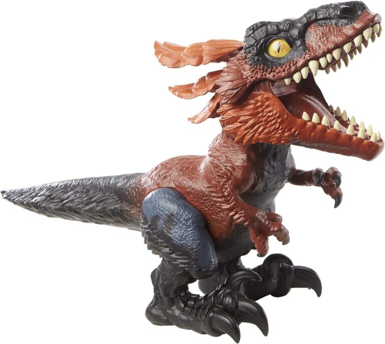 Mattel Jurassic World - Dominion Uncaged Creature Ruggenti, Dinosauro Piroraptor, con movimenti interattivi e suoni che si attivano al tocco, Giocattolo e regalo per Bambini 4+ Anni, GYW89